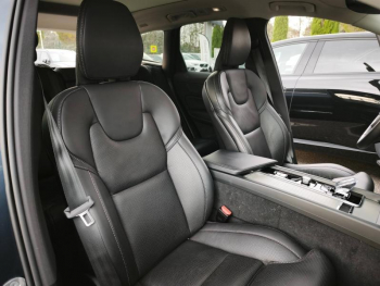 Photo 7 du bon plan VOLVO XC60 T6 Hybride Rechargeable 253 + 145ch Ultra Style Chrome Geartronic 8 AWD occasion à 50900 €