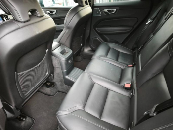 Photo 9 du bon plan VOLVO XC60 T6 Hybride Rechargeable 253 + 145ch Ultra Style Chrome Geartronic 8 AWD occasion à 50900 €
