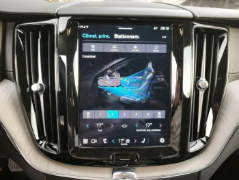 Photo 17 du bon plan VOLVO XC60 T6 Hybride Rechargeable 253 + 145ch Ultra Style Chrome Geartronic 8 AWD occasion à 50900 €