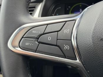 Photo 19 du bon plan RENAULT Captur 1.6 E-Tech full hybrid 145ch Evolution occasion à 20990 €