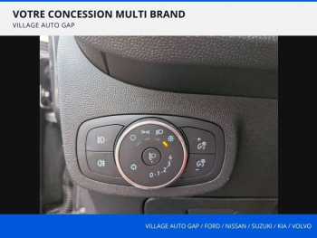 Photo 14 du bon plan FORD Fiesta 1.0 EcoBoost 100ch Stop&Start Titanium 5p Euro6.2 occasion à 13480 €