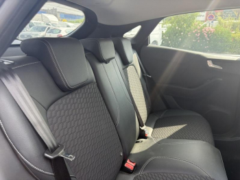 Photo 13 du bon plan FORD Puma 1.0 Flexifuel 125ch S&S mHEV Titanium Business occasion à 18989 €
