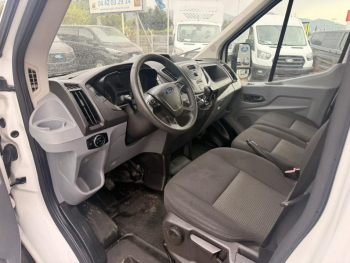 Photo 10 du bon plan FORD Transit CCb VUL P350 L4 RJ 2.2 TDCi 125ch Ambiente Caisse grand volume 20m³ + Hayon électrique occasion à 13990 €