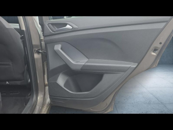 Photo 16 du bon plan VOLKSWAGEN T-Cross 1.0 TSI 115ch Carat occasion à 15900 €