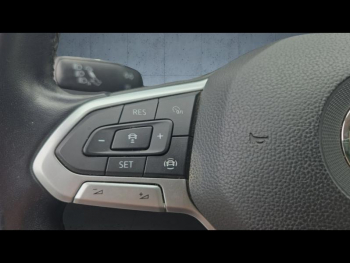 Photo 24 du bon plan VOLKSWAGEN T-Cross 1.0 TSI 115ch Carat occasion à 15900 €