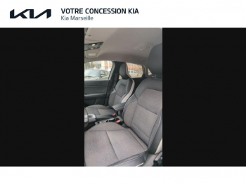 Photo 38 du bon plan RENAULT Captur 1.3 TCe 130ch FAP Intens EDC occasion à 15390 €