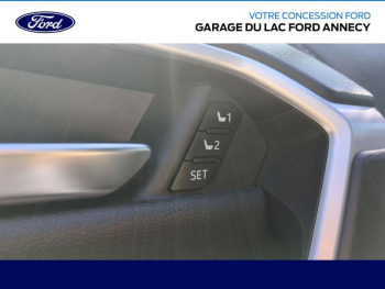 Photo 10 du bon plan TOYOTA RAV4 2.5 Hybride 218ch Lounge 2WD MY23 occasion à 38990 €