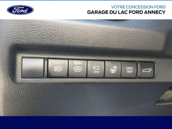 Photo 11 du bon plan TOYOTA RAV4 2.5 Hybride 218ch Lounge 2WD MY23 occasion à 38990 €