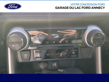 Photo 18 du bon plan TOYOTA RAV4 2.5 Hybride 218ch Lounge 2WD MY23 occasion à 38990 €