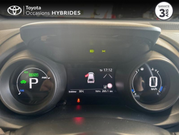 Photo 14 du bon plan TOYOTA Yaris Cross 116h Design AWD-i Pack Cargo occasion à 17990 €