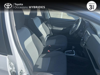 Photo 6 du bon plan TOYOTA Yaris HSD 100h Dynamic 5p occasion à 12990 €