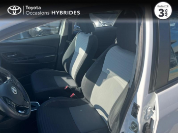 Photo 11 du bon plan TOYOTA Yaris HSD 100h Dynamic 5p occasion à 12990 €