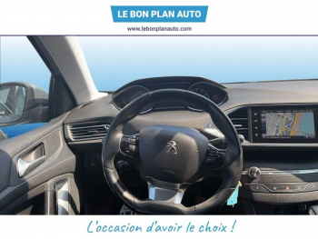 Photo 8 du bon plan PEUGEOT 308 1.2 Puretech 110ch Style S&S 5p occasion à 7499 €