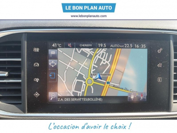 Photo 21 du bon plan PEUGEOT 308 1.2 Puretech 110ch Style S&S 5p occasion à 7499 €