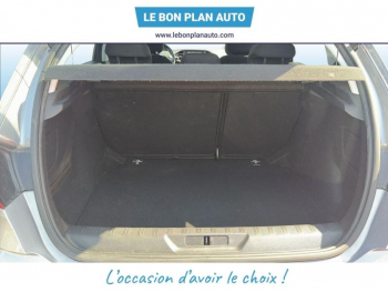 Photo 33 du bon plan PEUGEOT 308 1.2 Puretech 110ch Style S&S 5p occasion à 7499 €