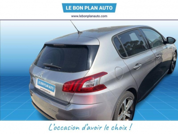 Photo 38 du bon plan PEUGEOT 308 1.2 Puretech 110ch Style S&S 5p occasion à 7499 €