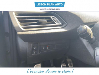 Photo 41 du bon plan PEUGEOT 308 1.2 Puretech 110ch Style S&S 5p occasion à 7499 €