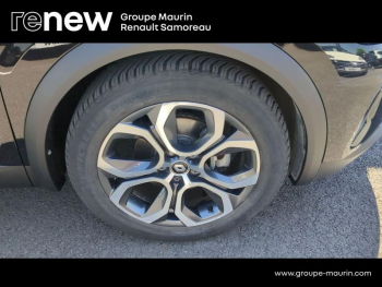 Photo 8 du bon plan RENAULT Captur 1.6 E-Tech hybride 145ch Intens -21 occasion à 16900 €
