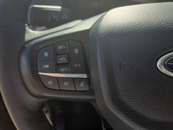 Photo 16 du bon plan FORD Ranger VUL 2.0 EcoBlue 205ch Stop&Start Double Cabine Limited e-4WD BVA10 occasion à 53290 €