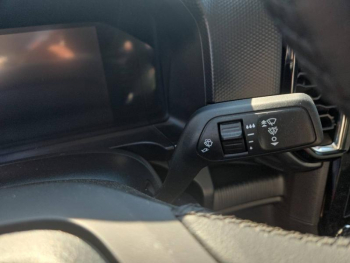 Photo 18 du bon plan FORD Ranger VUL 2.0 EcoBlue 205ch Stop&Start Double Cabine Limited e-4WD BVA10 occasion à 53290 €