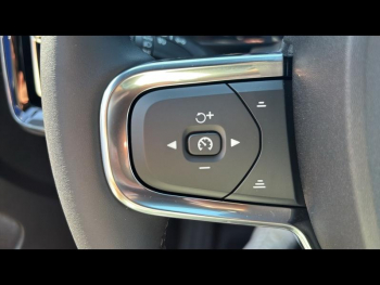 Photo 21 du bon plan VOLVO XC40 B3 163ch Black Edition DCT 7 occasion à 44900 €