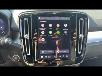Photo 30 du bon plan VOLVO XC40 B3 163ch Black Edition DCT 7 occasion à 44900 €