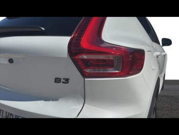 Photo 8 du bon plan VOLVO XC40 B3 163ch Black Edition DCT 7 occasion à 45900 €