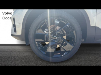 Photo 12 du bon plan VOLVO XC40 B3 163ch Black Edition DCT 7 occasion à 45900 €