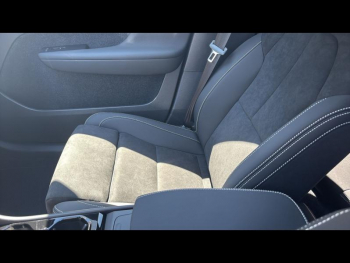 Photo 20 du bon plan VOLVO XC40 B3 163ch Black Edition DCT 7 occasion à 45900 €