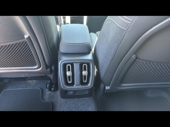 Photo 32 du bon plan VOLVO XC40 B3 163ch Black Edition DCT 7 occasion à 45900 €