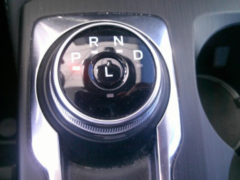 Photo 14 du bon plan FORD Kuga 2.5 Duratec 180ch Hybrid FlexiFuel E85 Active Powershift occasion à 26900 €