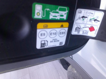 Photo 22 du bon plan FORD Kuga 2.5 Duratec 180ch Hybrid FlexiFuel E85 Active Powershift occasion à 26900 €