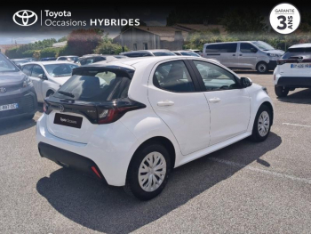 Photo 18 du bon plan TOYOTA Yaris 116h Dynamic 5p MC24 occasion à 19500 €