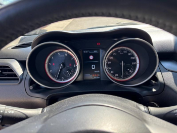 Photo 14 du bon plan SUZUKI Swift 1.2 Dualjet Hybrid 83ch Pack occasion à 15990 €
