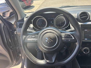 Photo 15 du bon plan SUZUKI Swift 1.2 Dualjet Hybrid 83ch Pack Auto occasion à 16990 €