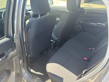 Photo 17 du bon plan SUZUKI Swift 1.2 Dualjet Hybrid 83ch Pack Auto occasion à 16990 €