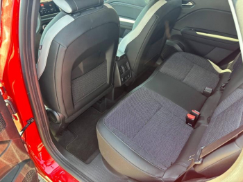 Photo 16 du bon plan RENAULT Captur 1.6 E-Tech hybride 145ch Techno occasion à 18990 €