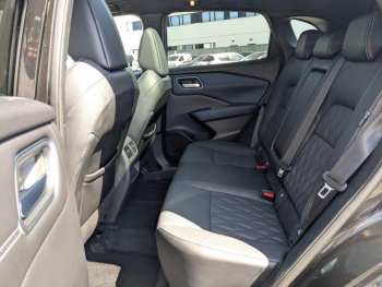 Photo 12 du bon plan NISSAN Qashqai e-POWER 190ch Tekna+ 2022 occasion à 30990 €