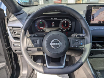 Photo 14 du bon plan NISSAN Qashqai e-POWER 190ch Tekna+ 2022 occasion à 30990 €