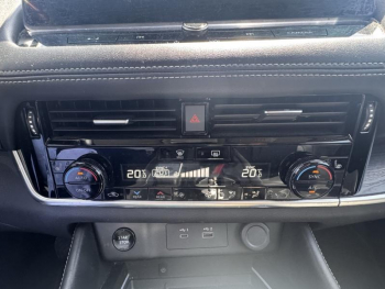 Photo 18 du bon plan NISSAN X-Trail e-Power 204ch Tekna occasion à 27985 €