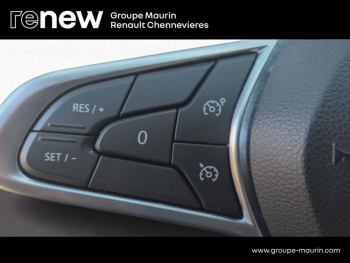 Photo 31 du bon plan RENAULT Clio 1.6 E-Tech 140ch Intens -21 occasion à 15990 €