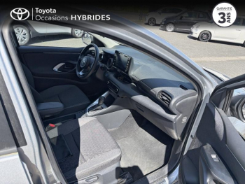 Photo 6 du bon plan TOYOTA Yaris 116h Design 5p MY22 occasion à 19490 €