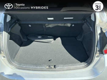 Photo 10 du bon plan TOYOTA Yaris 116h Design 5p MY22 occasion à 19490 €