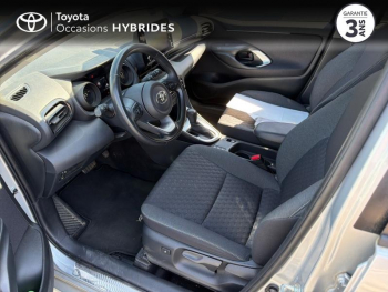 Photo 11 du bon plan TOYOTA Yaris 116h Design 5p MY22 occasion à 19490 €