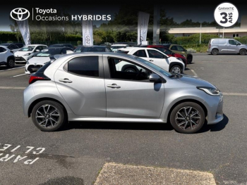 Photo 17 du bon plan TOYOTA Yaris 116h Design 5p MY22 occasion à 19490 €