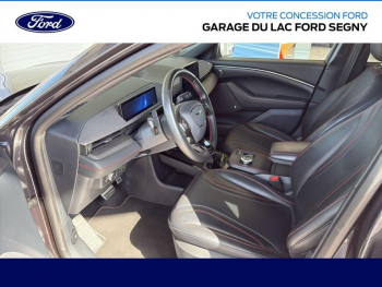 Photo 5 du bon plan FORD Mustang Mach-E 269ch Standard Range 76kWh AWD 9cv occasion à 29990 €