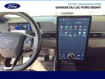 Photo 10 du bon plan FORD Mustang Mach-E 269ch Standard Range 76kWh AWD 9cv occasion à 29990 €