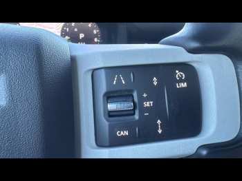 Photo 20 du bon plan LAND-ROVER Defender 110 2.0 P400e X-Dynamic HSE occasion à 82490 €