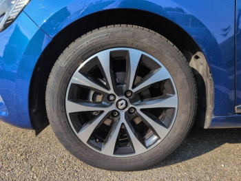 Photo 9 du bon plan RENAULT Clio 1.0 TCe 90ch Techno - 24 occasion à 14490 €