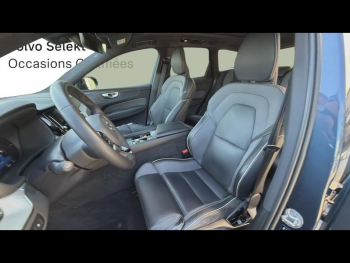 Photo 5 du bon plan VOLVO XC60 T6 AWD 253 + 145ch Utimate Style Dark Geartronic occasion à 47990 €